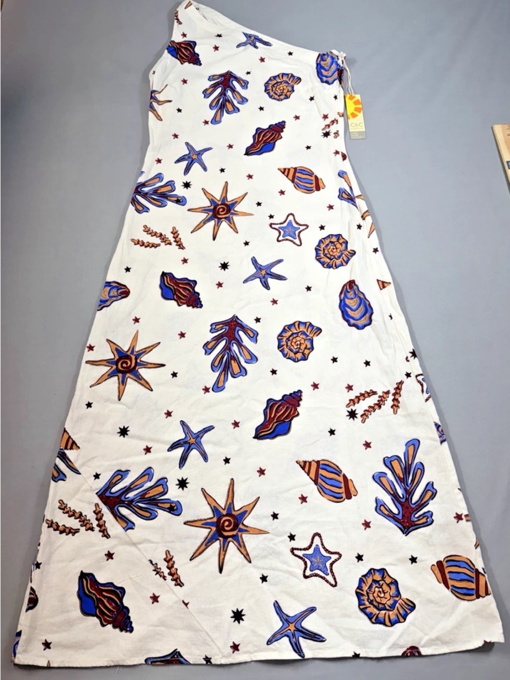🍾NWT C&C California One-Shoulder White Maxi Dress w/Nautical Shell Print, Size L - Picture 5 of 8